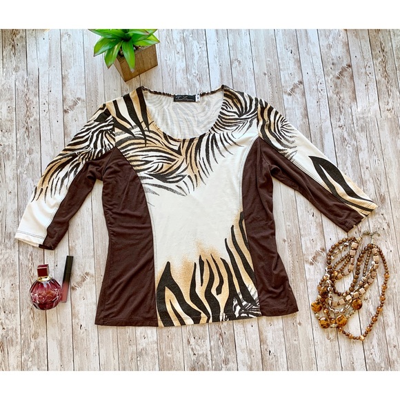 Travel Elegance animal print mid sleeve blouse - Picture 1 of 4